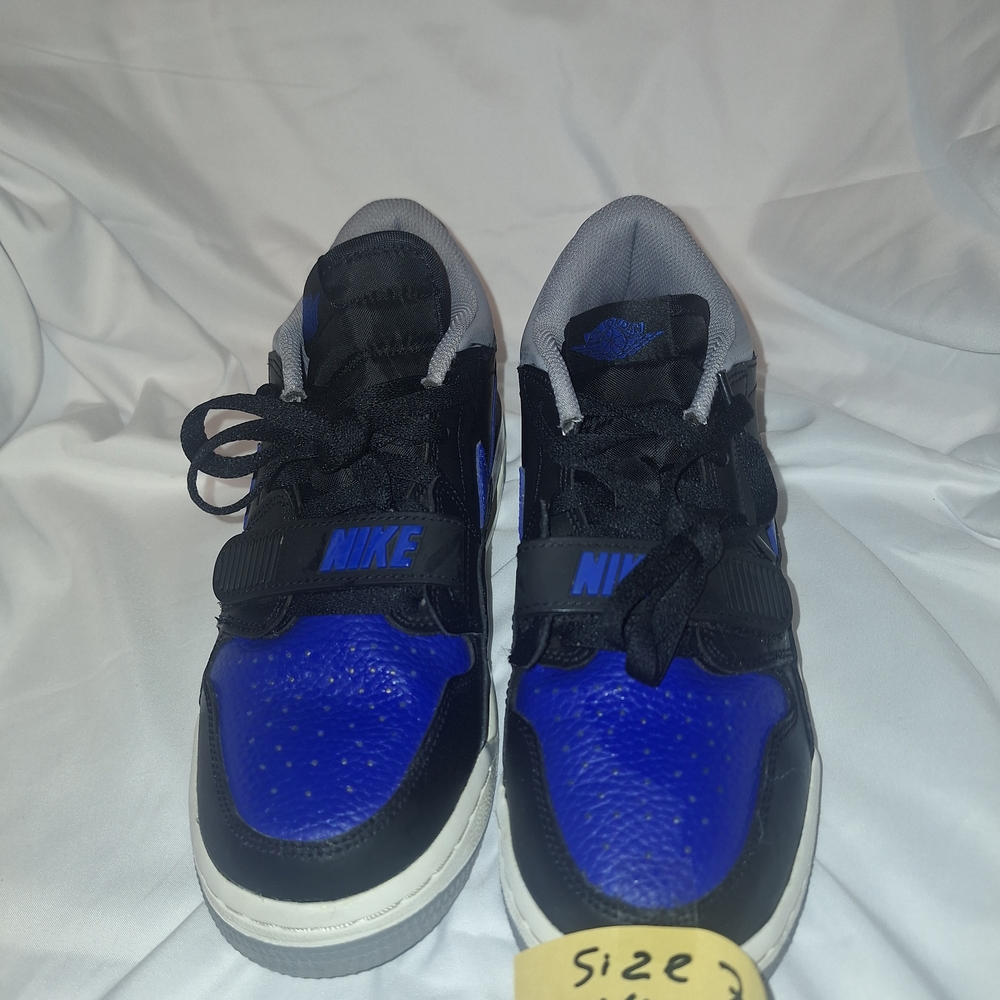 Air Jordan Legacy Kids Blue and Black Sneakers